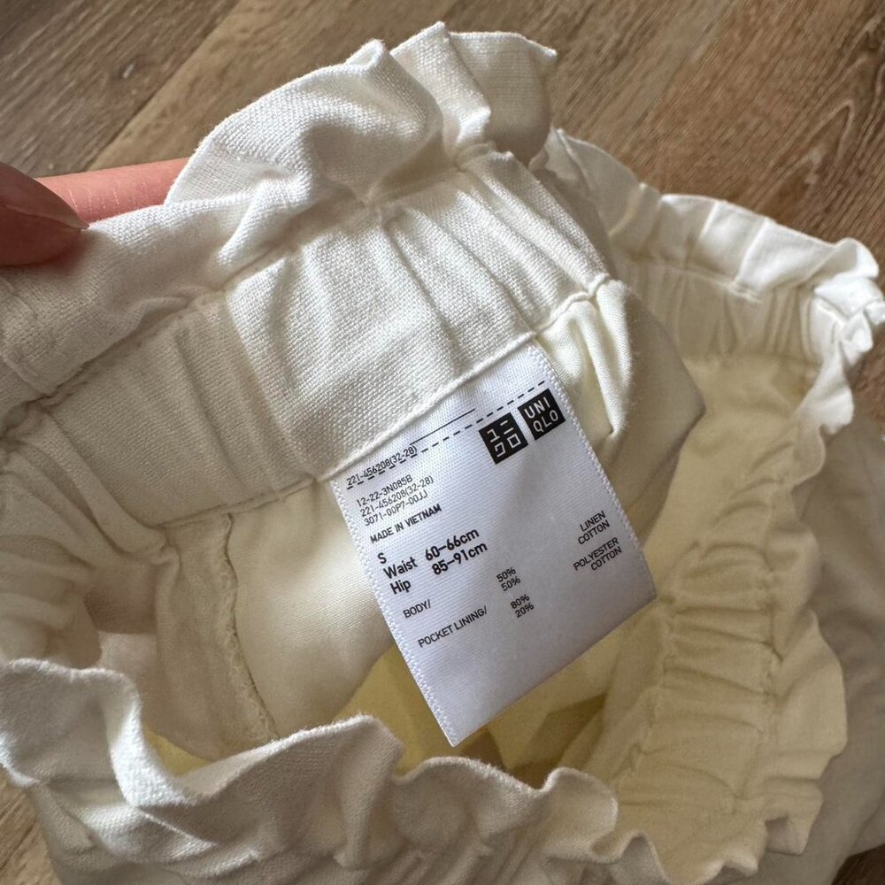 Uniqlo‎ White Women's Linen-Cotton Shorts Pants Size S - Picture 3 of 3